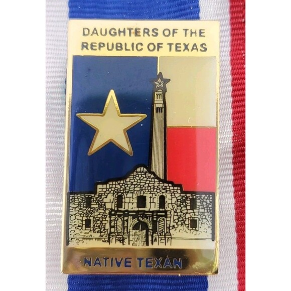 Vtg DRT Pin Collection/Lot-Membership Pin 1/10 10K Charles Roberts 10K + 13 More - Picture 12 of 16